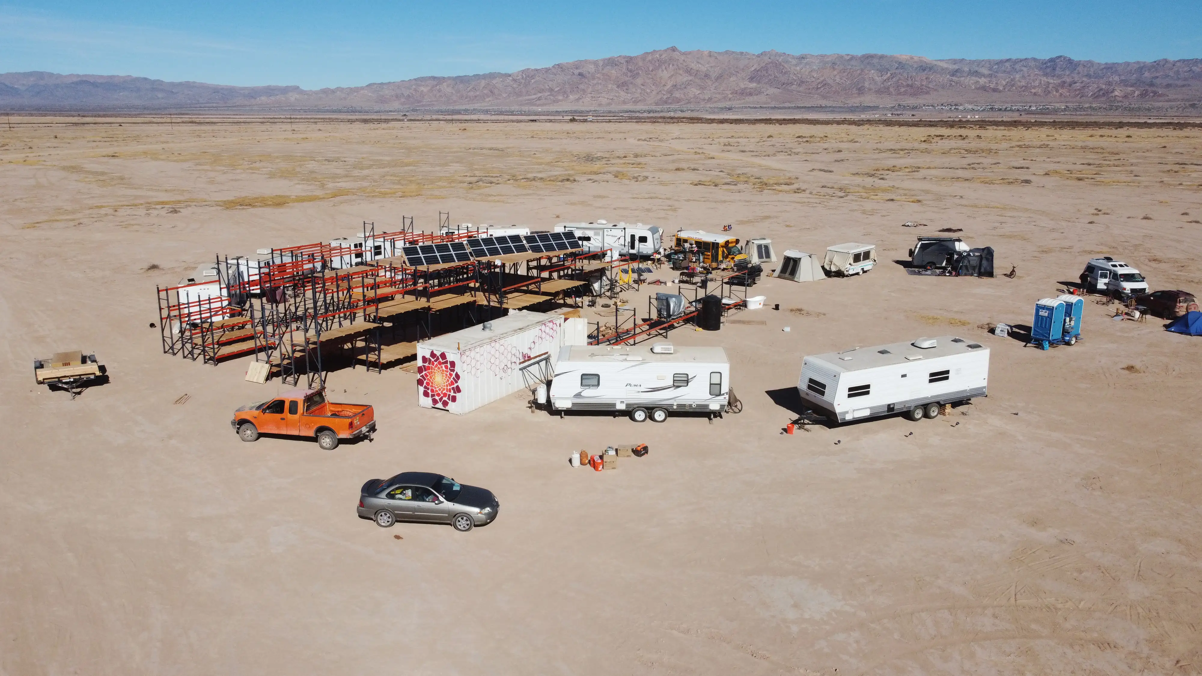 2021 · The first pallet-rack build rising on the open lake bed